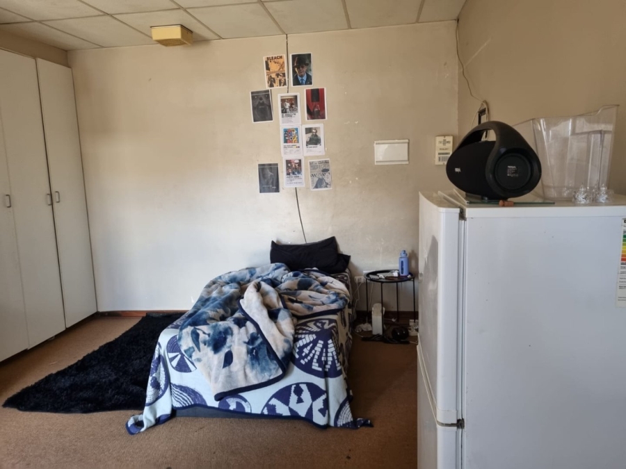 1 Bedroom Property for Sale in Willows Free State